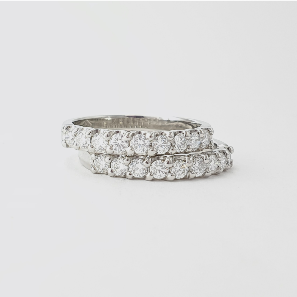 18ct White Gold Claw set Diamond Wedding Ring