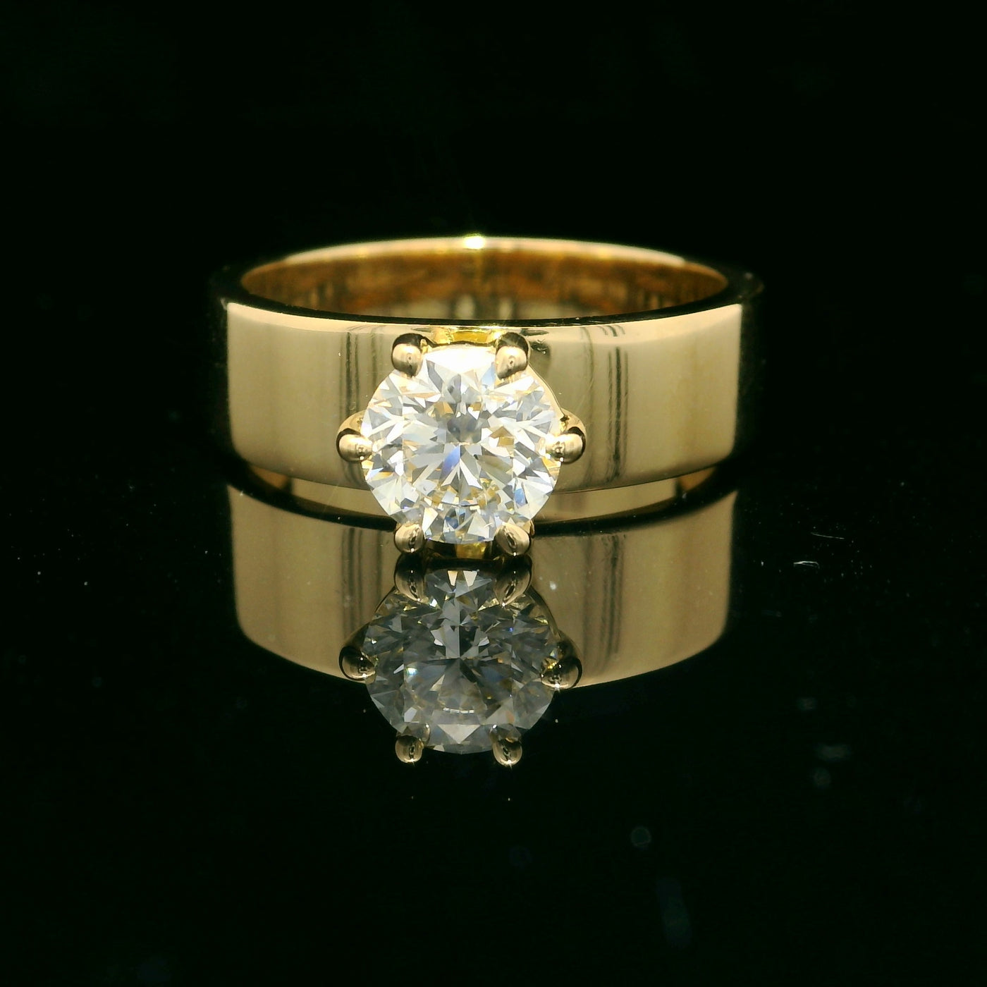 18ct Yellow Gold Diamond Solitaire Ring with Wide Band