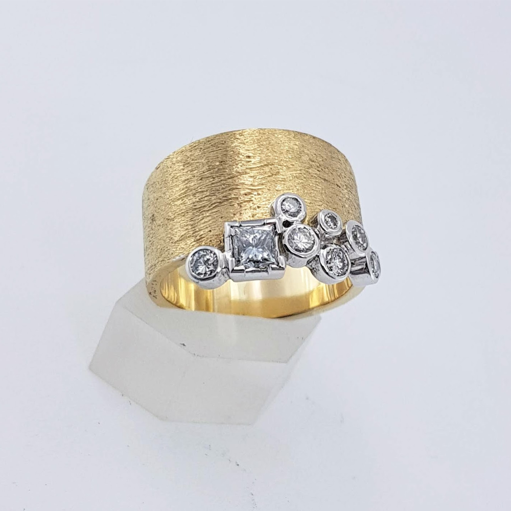 Yellow and White Gold 8 Stone Diamond Ring