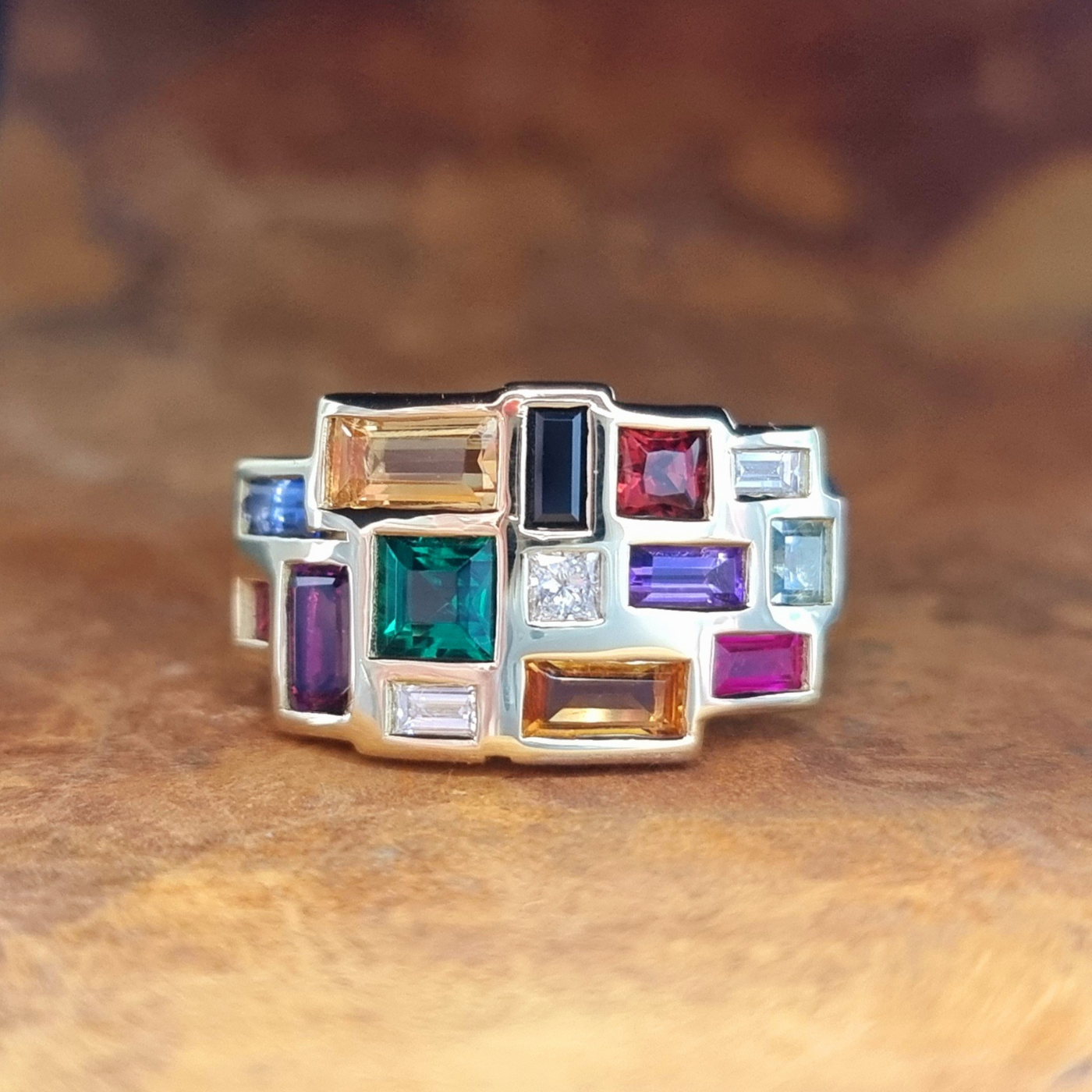 18ct Yellow Gold Mixed Gemstone Ring