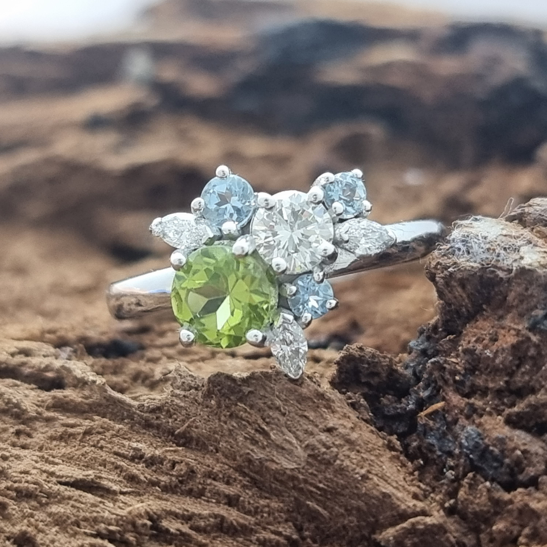 18ct White Gold Peridot, Aquamarine and Diamond Ring